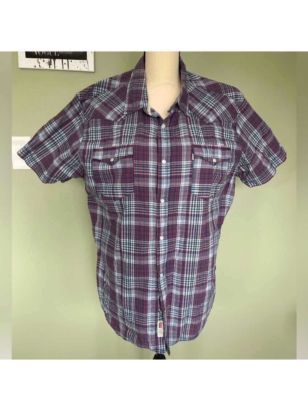 Levi’s Plaid Button Down Collared Shirt XL
